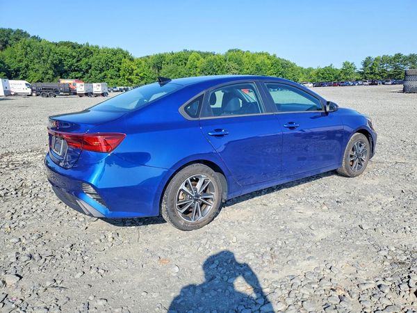 2022 KIA FORTE FE, LXS