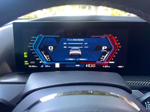 2024 BMW XM