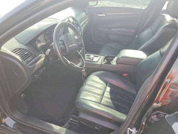 2016 CHRYSLER 300