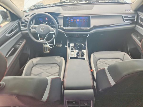2026 VOLKSWAGEN ATLAS 4Motion Peak Edition SE