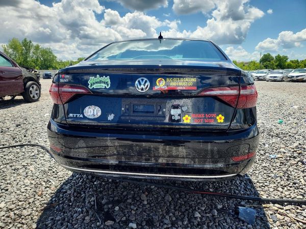 2020 VOLKSWAGEN JETTA S, SE, R-Line