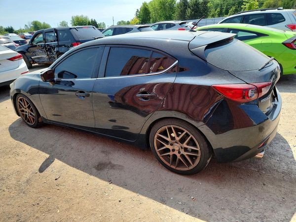 2015 MAZDA 3 Touring/GS