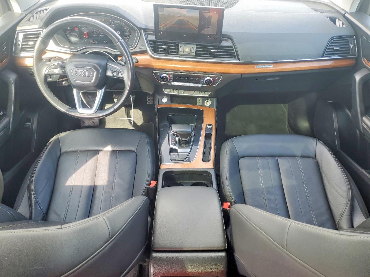 2021 AUDI Q5 quattro Premium Plus
