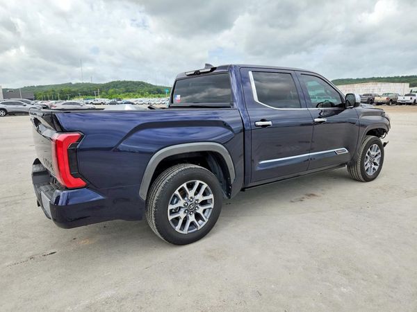 2025 TOYOTA TUNDRA