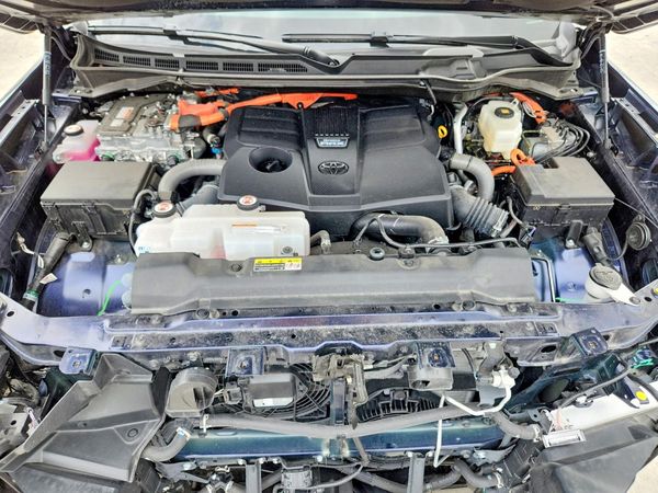 2025 TOYOTA TUNDRA