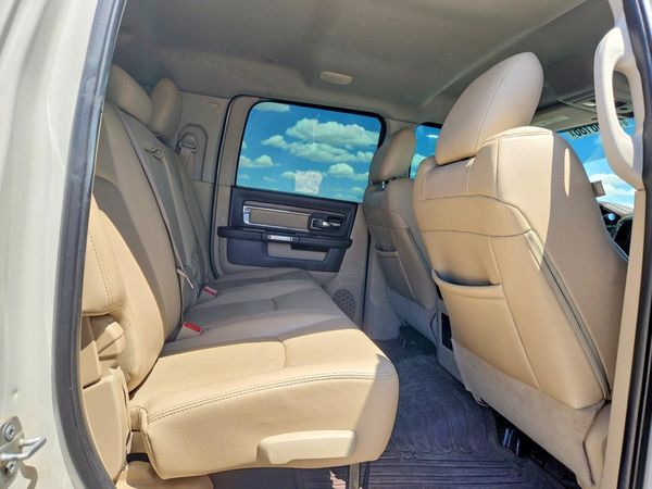 2016 RAM 3500 LARAMIE MEGA CAB 4X4