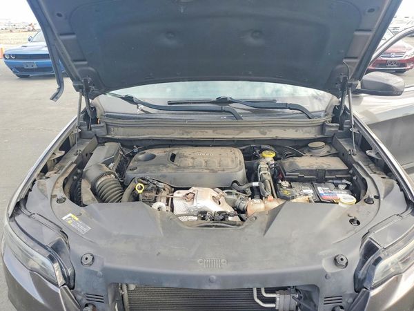 2019 JEEP CHEROKEE OVERLAND 4X4