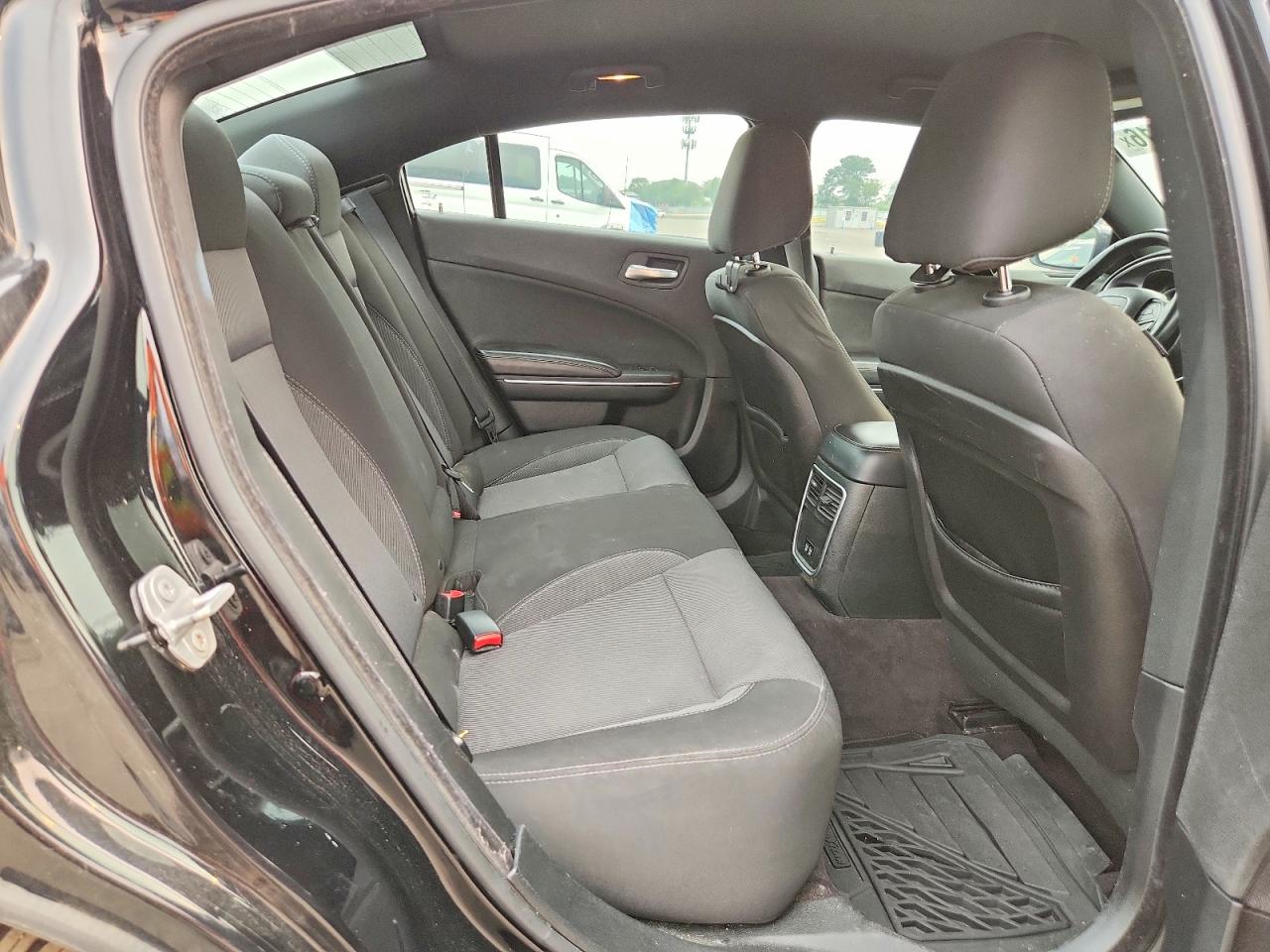 2018 DODGE CHARGER SXT