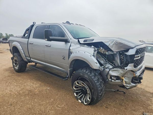 2022 RAM 2500 BIG HORN CREW CAB 4X4