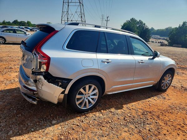 2016 VOLVO XC90 SV42 Momentum