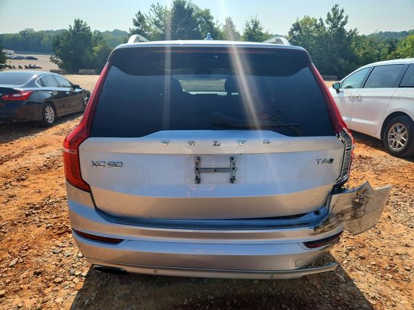 2016 VOLVO XC90 SV42 Momentum
