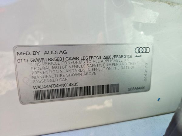 2017 AUDI A8 quattro L