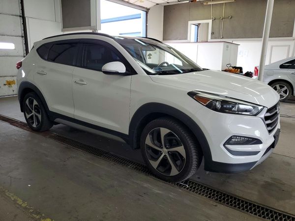 2018 HYUNDAI TUCSON