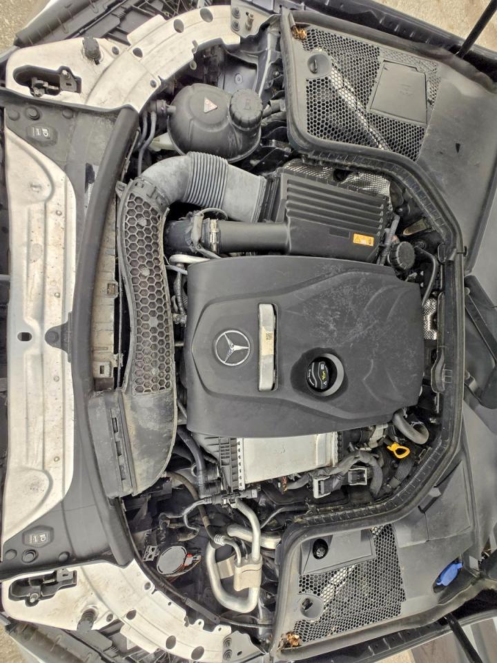 2017 MERCEDES-BENZ C C300