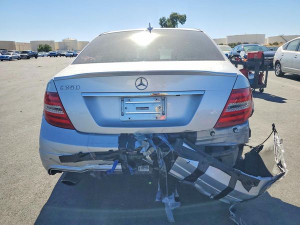 2014 MERCEDES-BENZ C C250