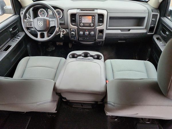 2014 RAM 1500 ST