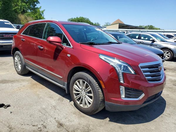 2017 CADILLAC XT5 Luxury