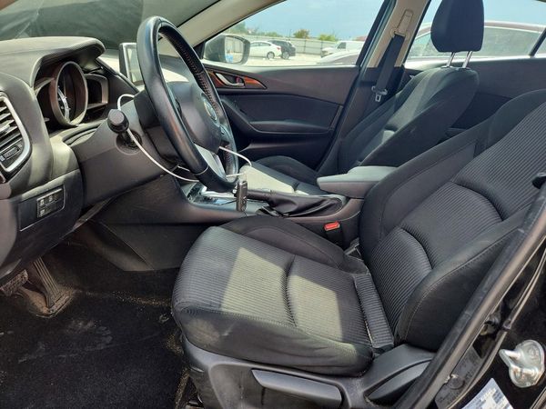 2016 MAZDA 3 Touring/GS