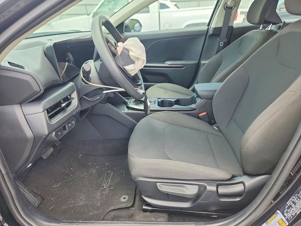 2026 KIA K4 LX, LXS