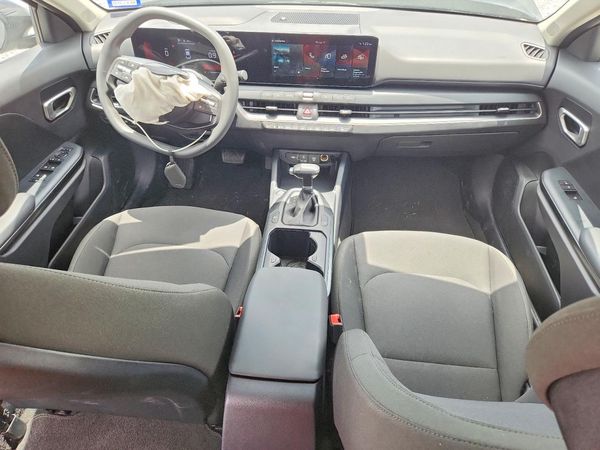 2026 KIA K4 LX, LXS