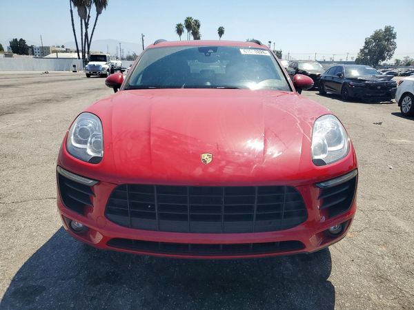 2017 PORSCHE MACAN