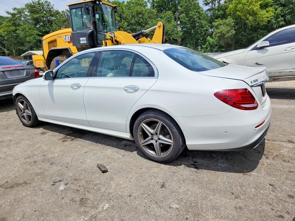 2017 MERCEDES-BENZ E E300-4M