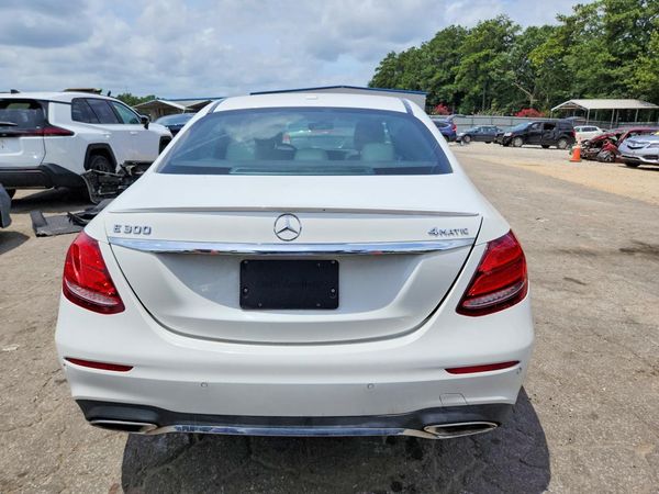 2017 MERCEDES-BENZ E E300-4M