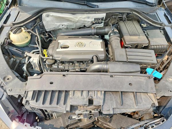 2017 VOLKSWAGEN TIGUAN S, Limited