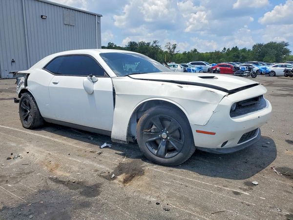 2021 DODGE CHALLENGER SXT