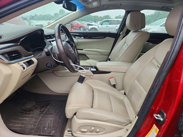 2013 CADILLAC XTS Luxury