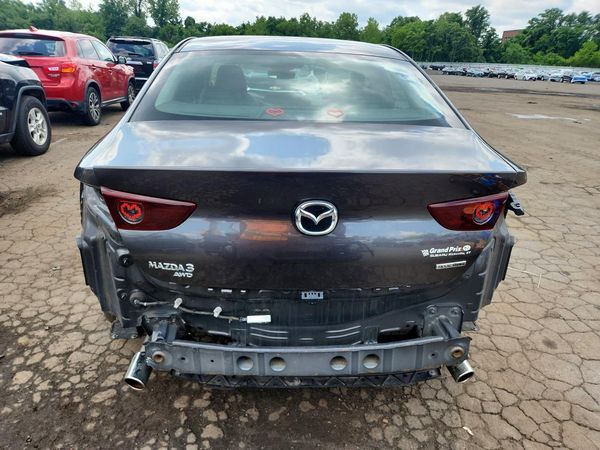 2021 MAZDA 3