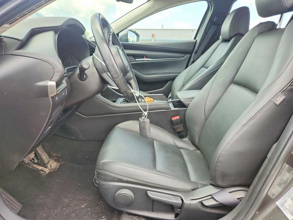 2021 MAZDA 3