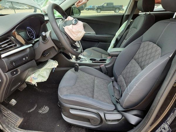2020 KIA NIRO LX, LXS