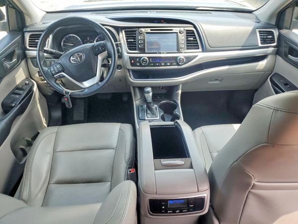 2016 TOYOTA HIGHLANDER Base/Hybrid