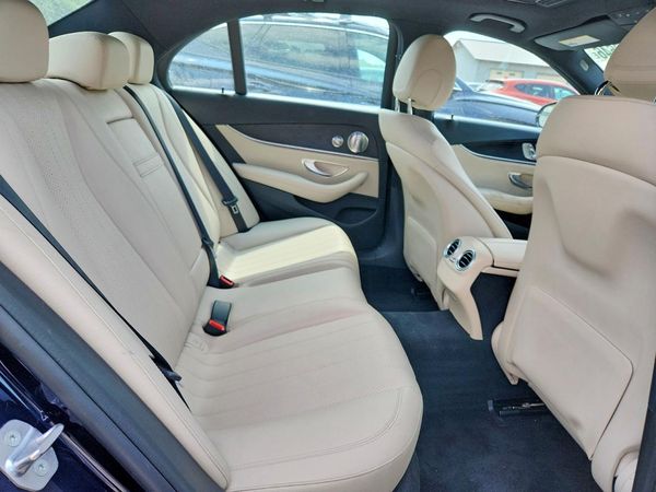 2017 MERCEDES-BENZ E E300-4M