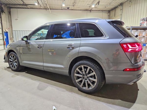 2017 AUDI Q7