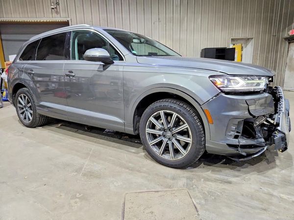2017 AUDI Q7