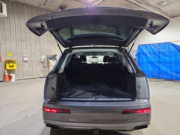 2017 AUDI Q7