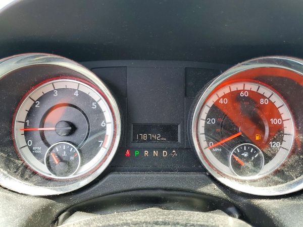 2017 DODGE GRAND CARAVAN SXT