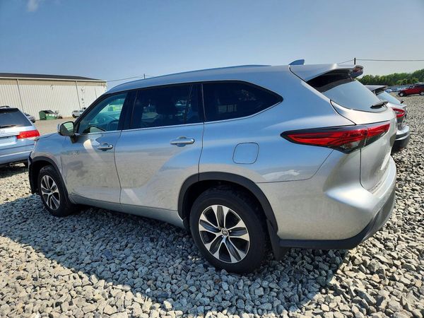2021 TOYOTA HIGHLANDER