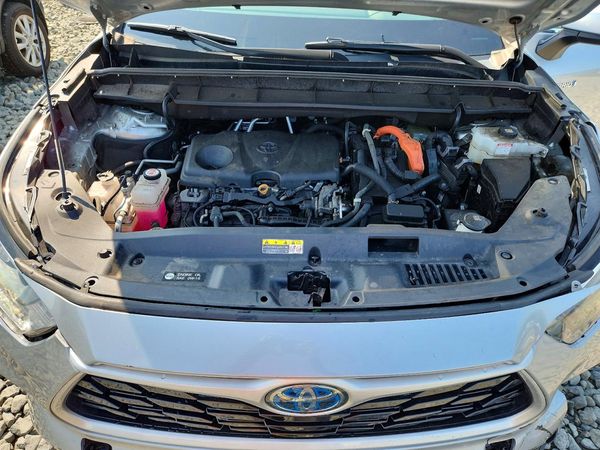 2021 TOYOTA HIGHLANDER