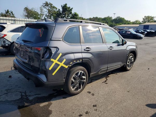 2025 SUBARU FORESTER