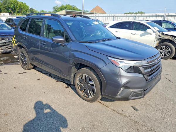 2025 SUBARU FORESTER