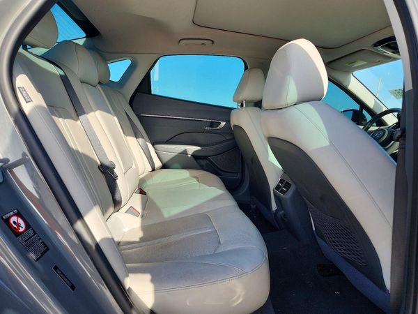 2021 HYUNDAI SONATA