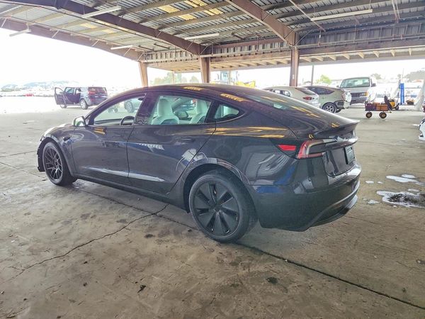 2025 TESLA MODEL 3