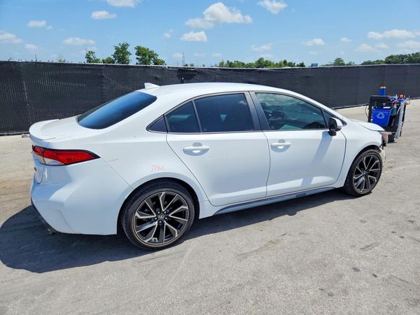 2020 TOYOTA COROLLA SE, CVT