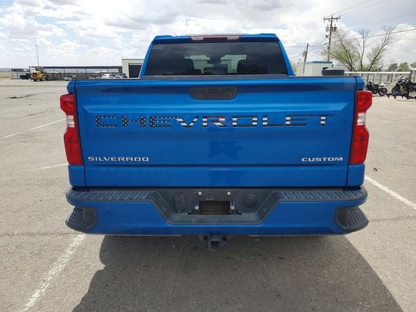 2022 CHEVROLET SILVERADO Custom