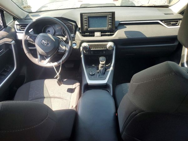 2021 TOYOTA RAV4 XLE HV