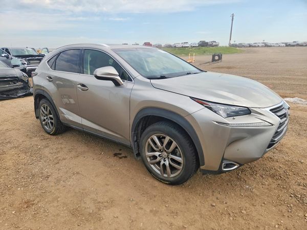 2015 LEXUS NX 200t Luxury
