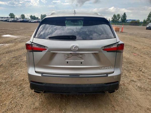 2015 LEXUS NX 200t Luxury